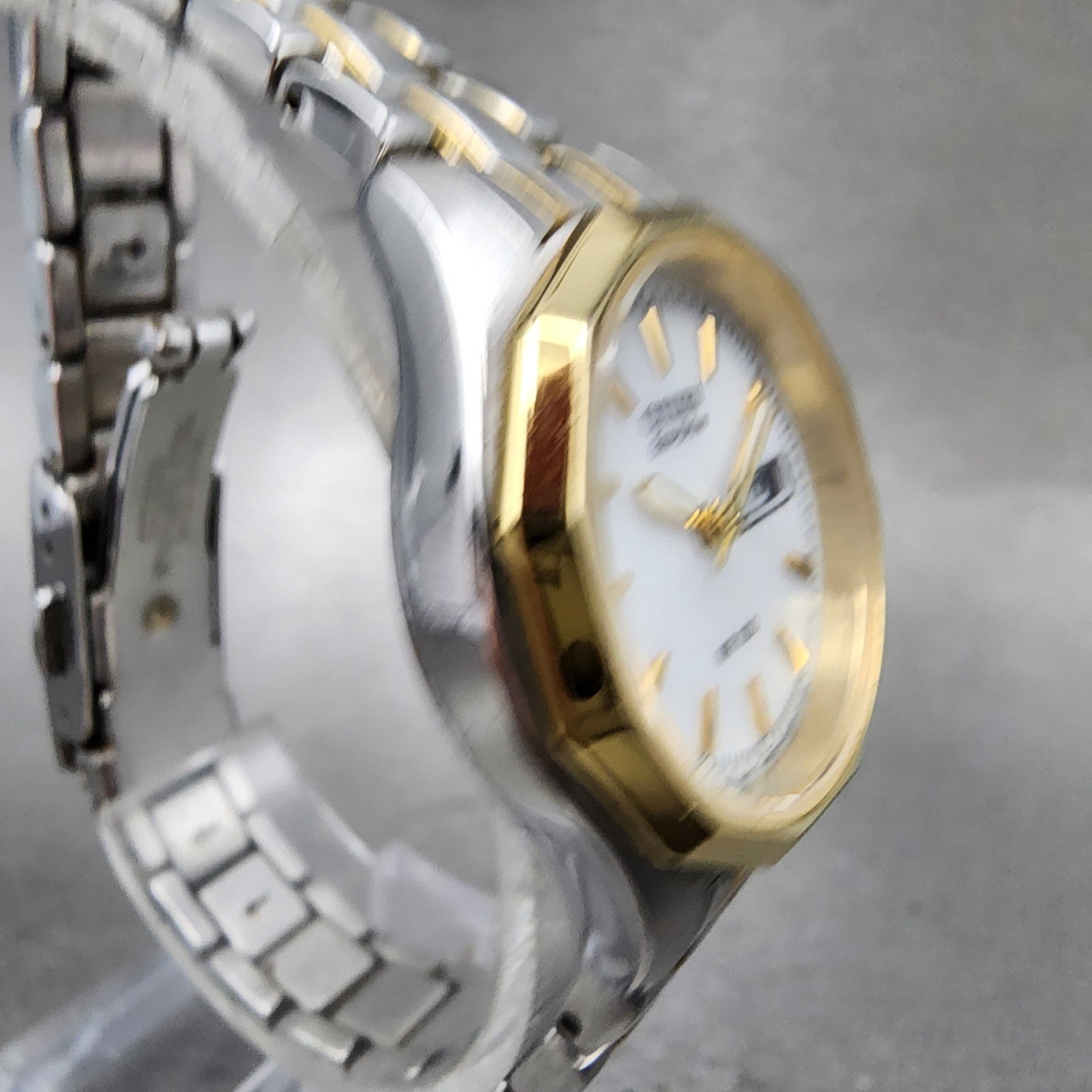 Citizen EcoDrive Watch Women 27mm White Dial Two Tone Daydate Round Runs3
