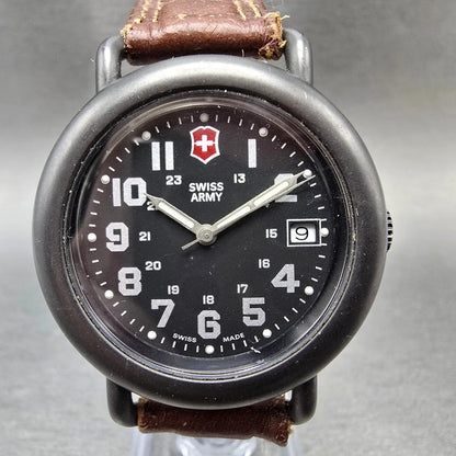 Swiss Army Calvary Watch Men 37mm Black Dial Black Date Leather New Battery0