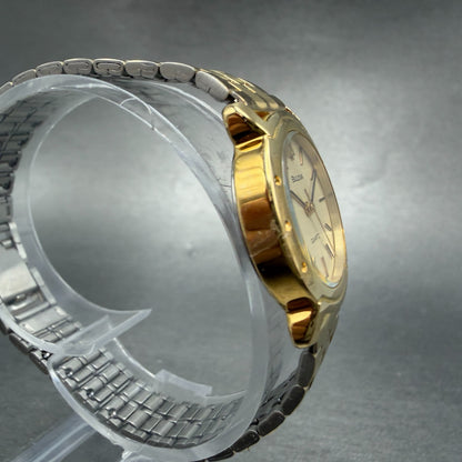 Bulova Watch Women 24mm Champagne Dial Gold Tone Round New Battery Vintage3