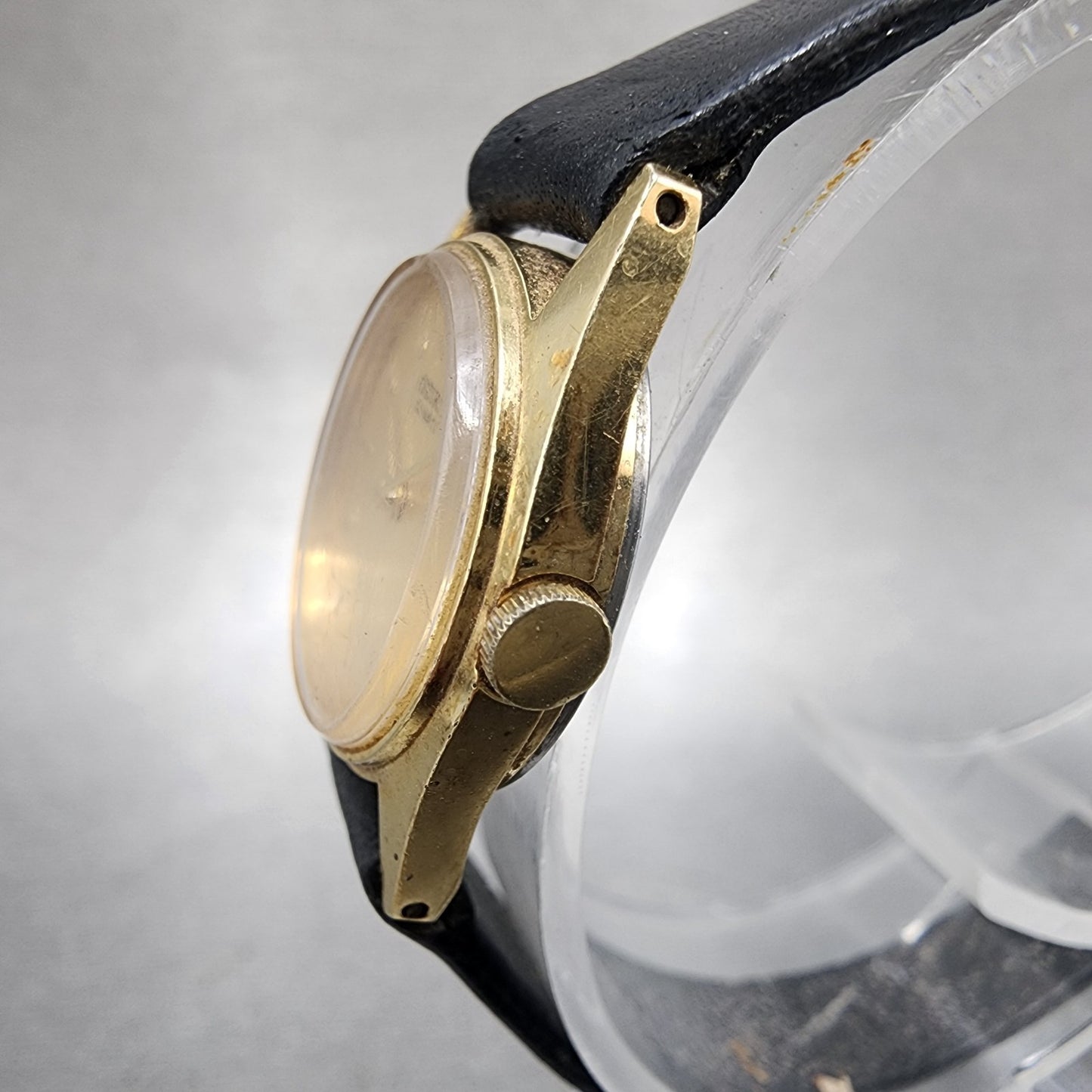Seiko Watch Women 20mm Champagne Dial Gold Tone Round 54200090 New Battery2