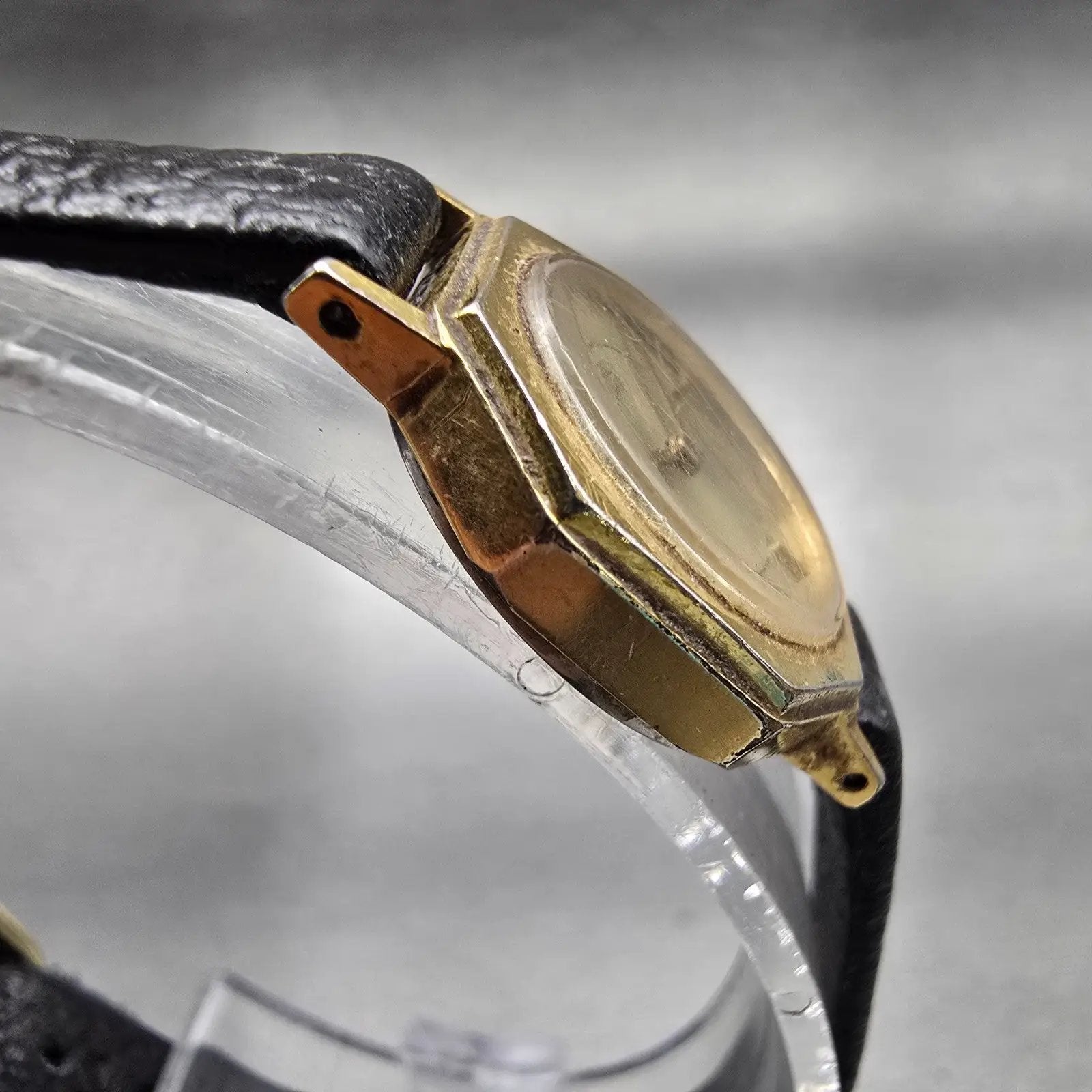 Seiko Watch Women 19mm Gold Dial Gold Tone Octagon 1400-1149 New Battery Vintage3