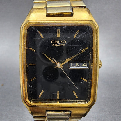 Seiko Tank Watch Men 28mm Black Dial Gold Tone Rectangle Daydate 7N33-5028 PARTS