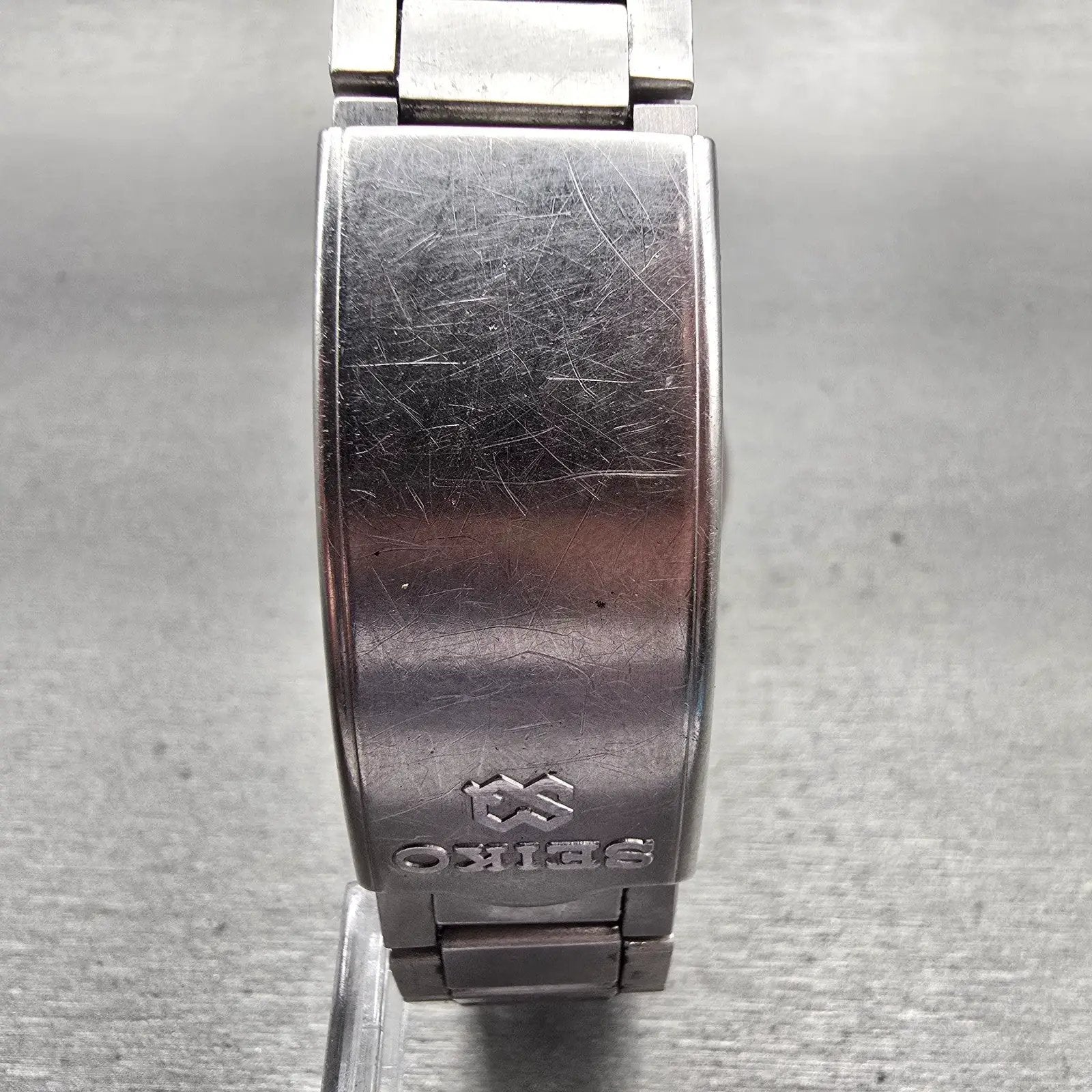 Seiko SQ Watch Men 36mm Black Dial Silver Tone Daydate Round 8223-7150 New Batt7