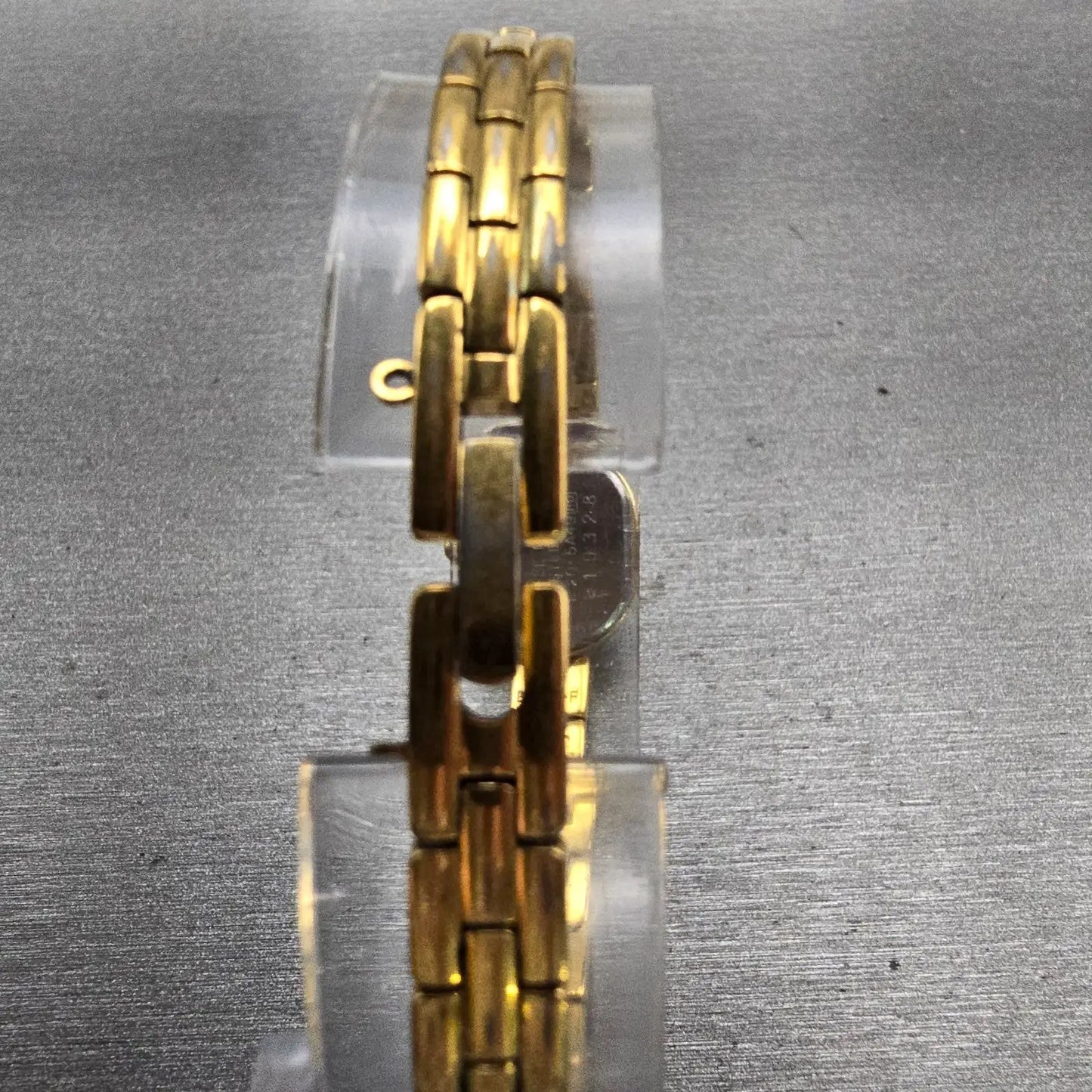 Seiko Watch Women 14mm Gold Dial Gold Tone Oval 1F20-5A49 New Battery Vintage7