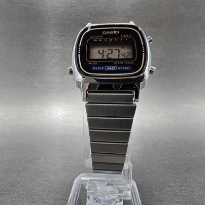Casio Digital Watch Women 25mm Silver Alarm Chronograph Daydate LA670W New Batt6