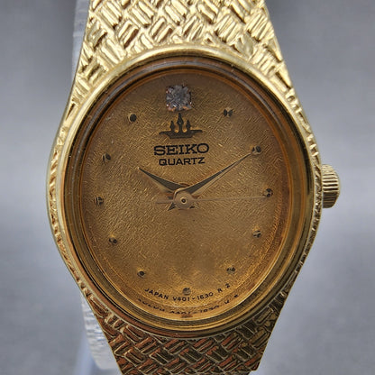 Seiko watch Women 18mm Gold Dial Gold Tone Oval V4015310 New Battery Vintage1