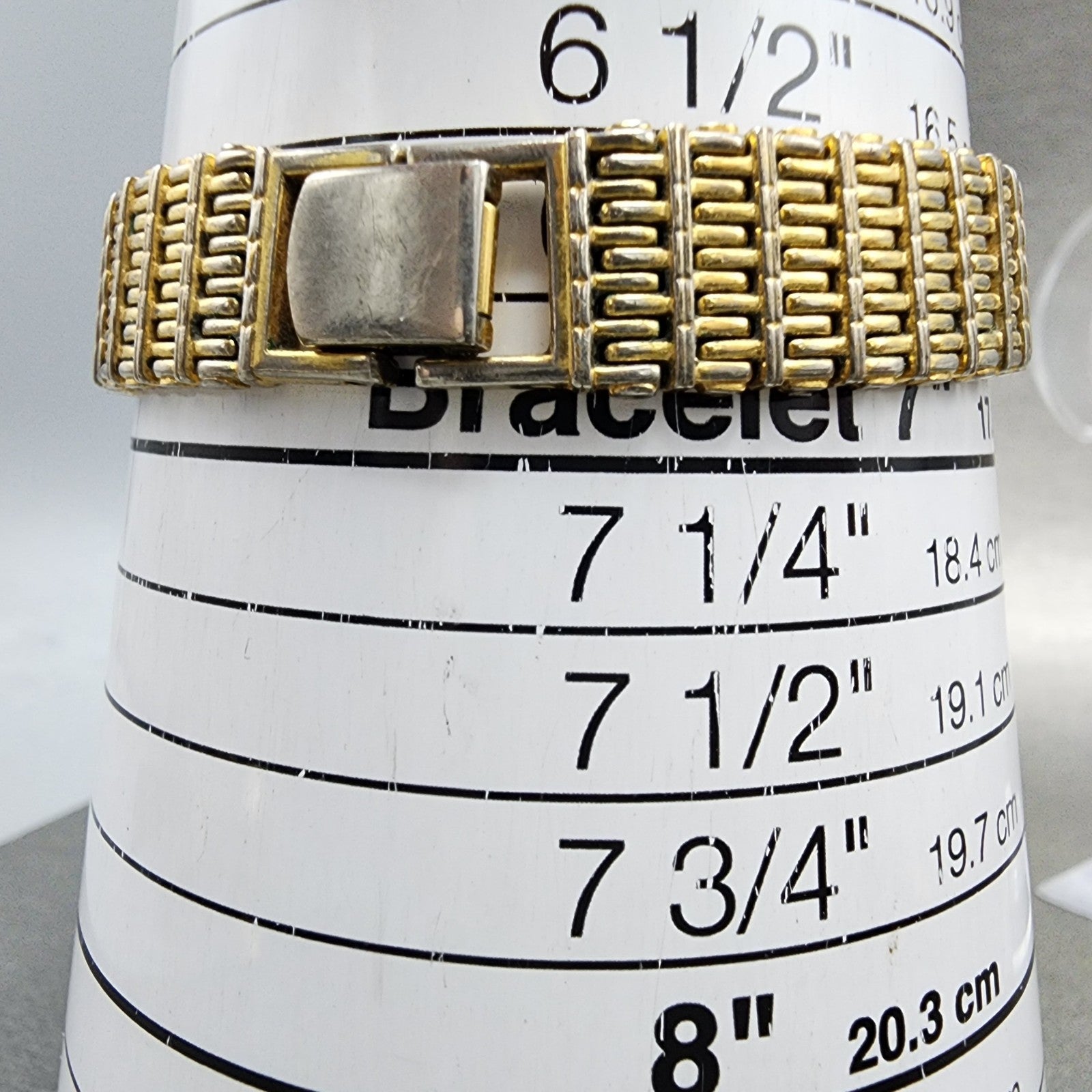 Seiko Tank Watch Women 12mm Champagne Dial Gold Tone 2e205079 New Battery10