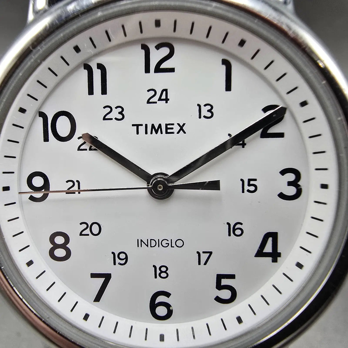 Timex Weekender Watch Men 38mm White Dial Silver Round New Battery TW2R10400 LP1