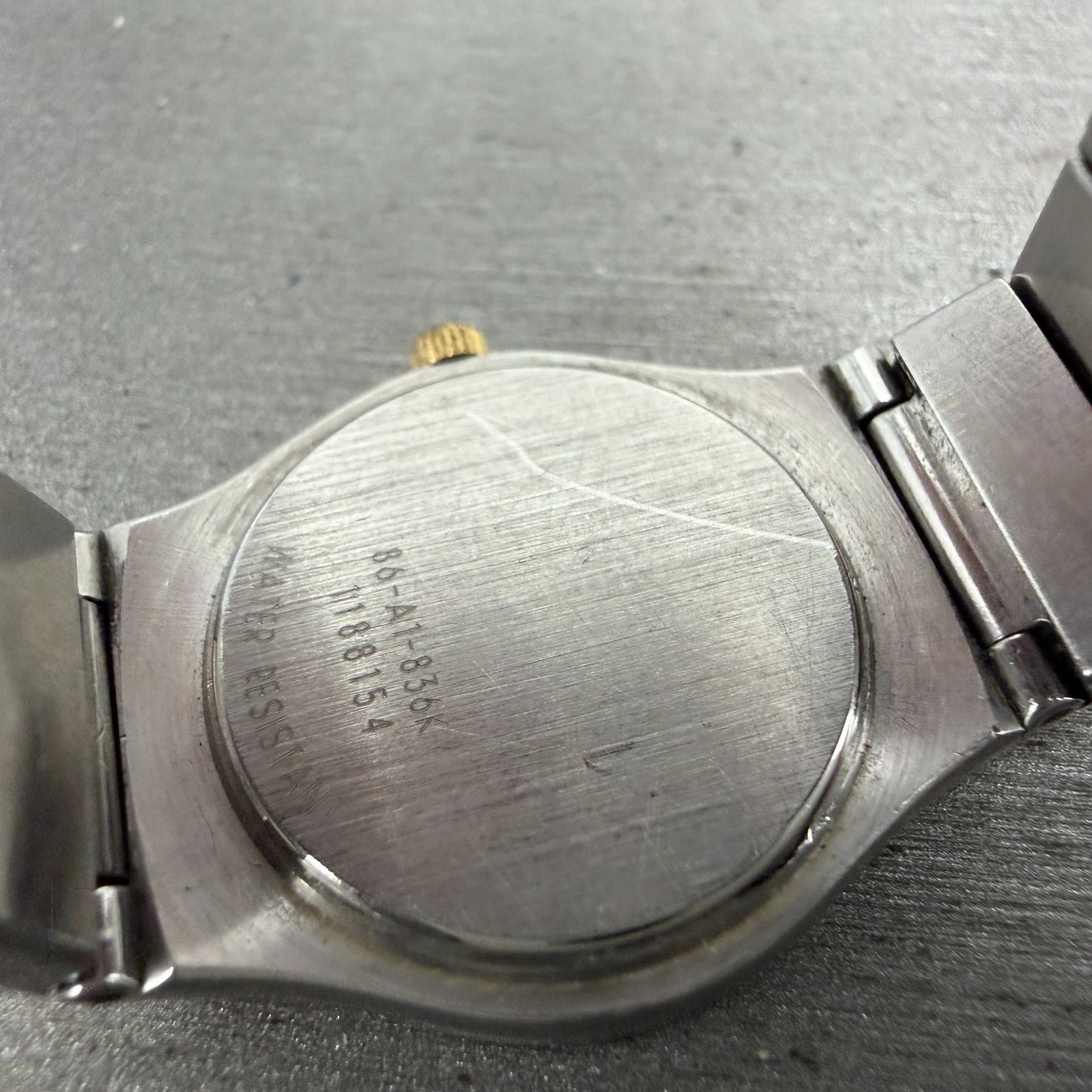 Movado Museum Watch Women 23mm Black Dial Two Tone Round 86-A1-836K New Battery9