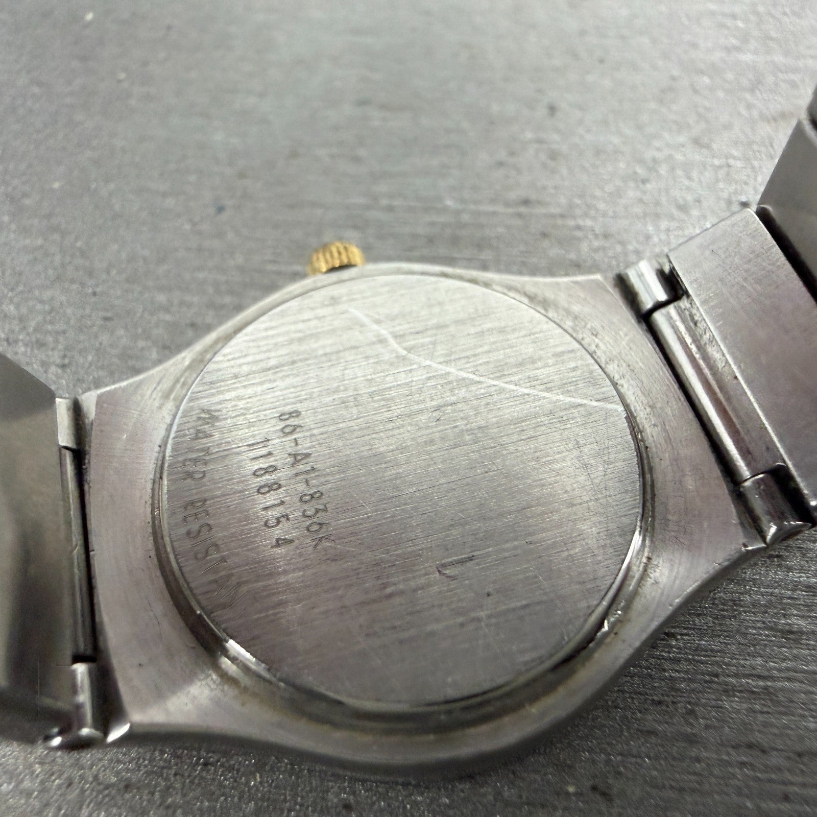 Movado Museum Watch Women 23mm Black Dial Two Tone Round 86-A1-836K New Battery9
