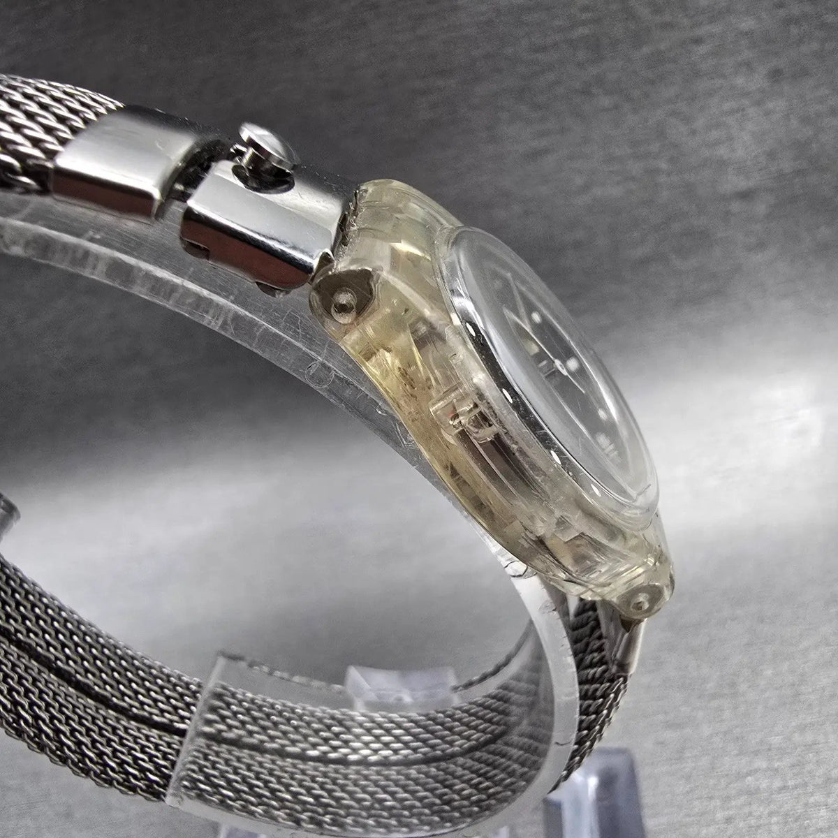 Swatch Fatal Thread Watch Women 25mm Silver Dial Clear Case LK182 New Battery3