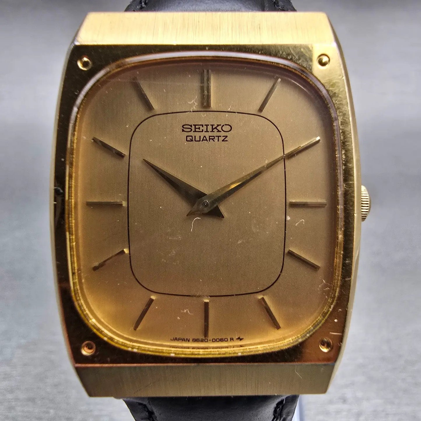 Seiko Watch Men 28mm Gold Dial Gold Tone Rectangle 8620-5029 New Battery Vintage1