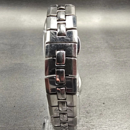 Bulova Accutron Watch Women 24mm Blue Dial Silver Tone Date Round 26M04 New Batt7