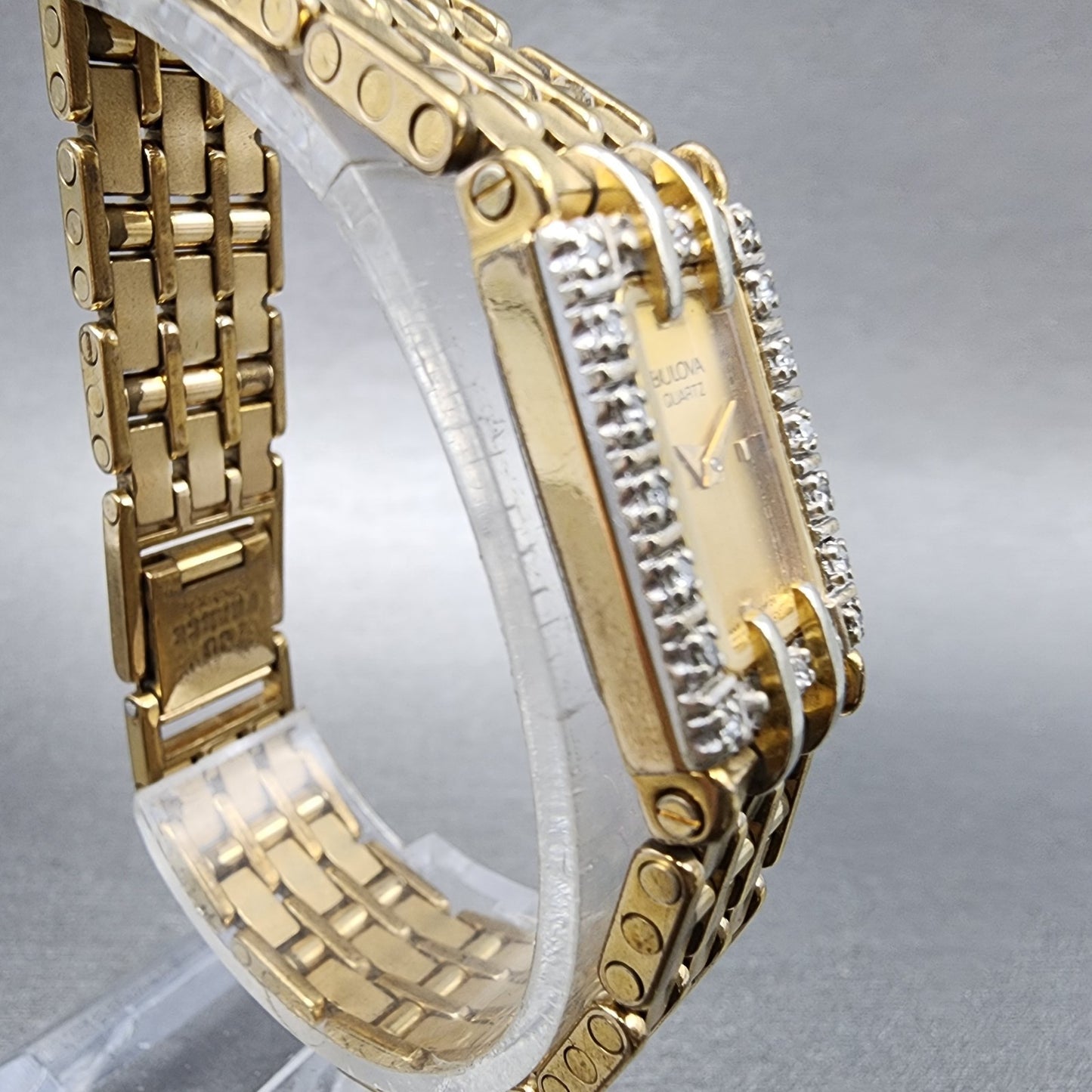 Bulova Tank Watch Women 14mm Gold Dial Gold Tone Diamond Bezel 90F26 New Battery3