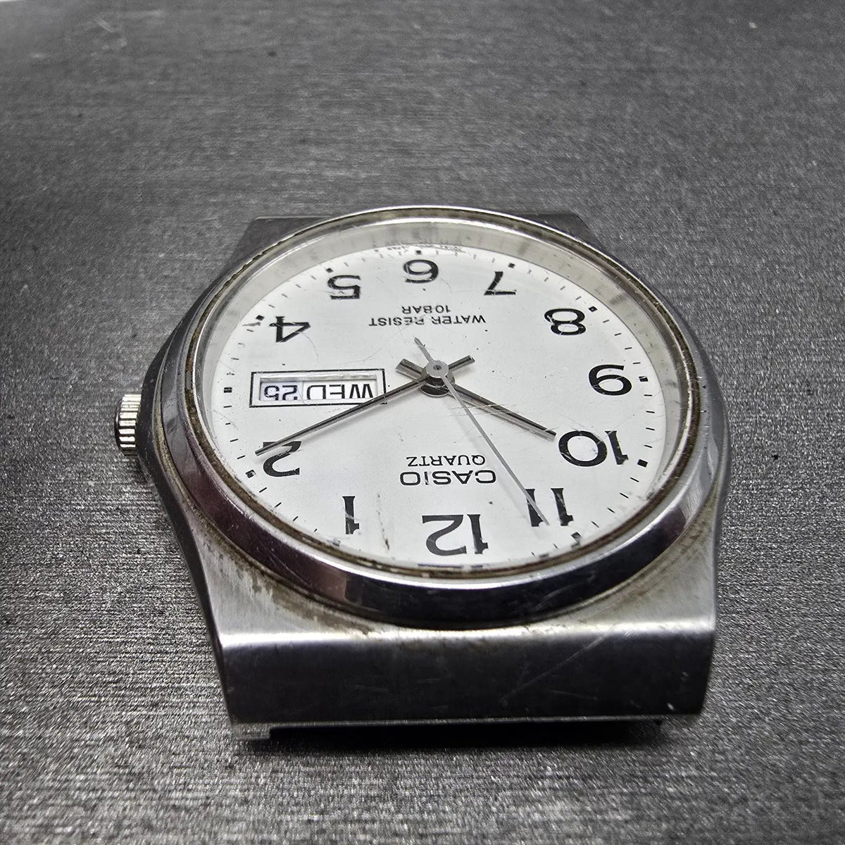 Casio MMW-80 Watch Men 34mm Silver Dial Silver Daydate Round VTG 394 PARTS5