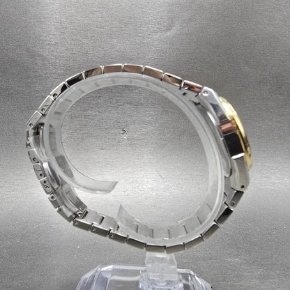 Bulova Watch Women 30mm White Dial Two Tone Date Round 98L323 New Battery10