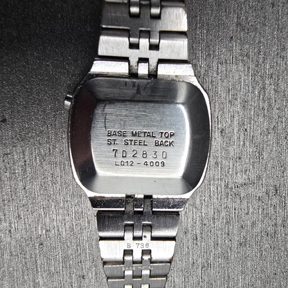 Seiko Digital Watch Women 23mm Blue Dial Silver Tone Rectangle L012-4009 New Bat10