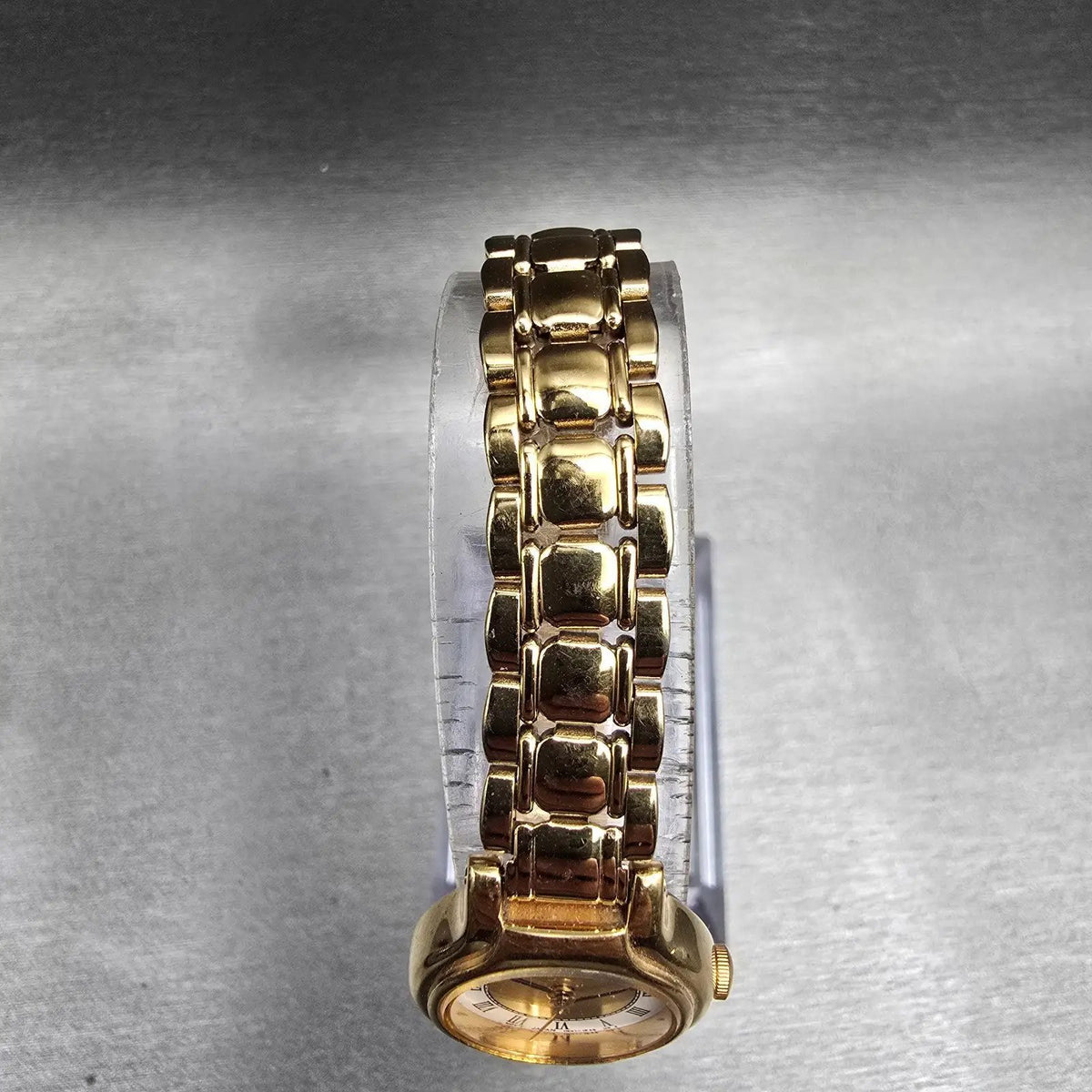 Seiko Watch Women 19mm Gold Dial Gold Tone Round 1N01-0K30 New Battery Vintage S4
