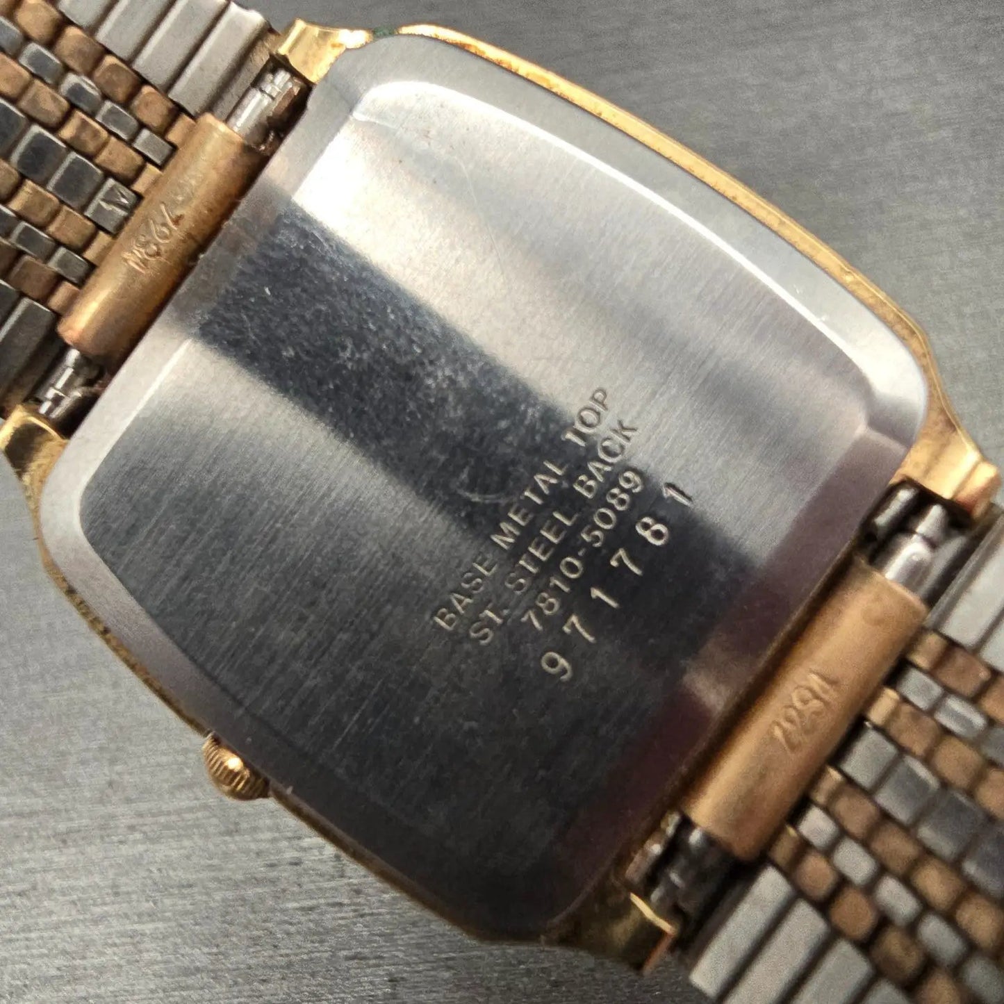 Seiko Watch Men 30mm Gold Dial Gold Tone Rectangle 7810-5089 New Battery Vintage10