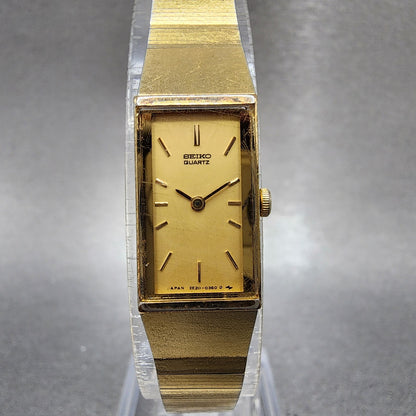 Seiko Tank Watch Women 13mm Champagne Dial Gold Tone 2e205259 New Battery0