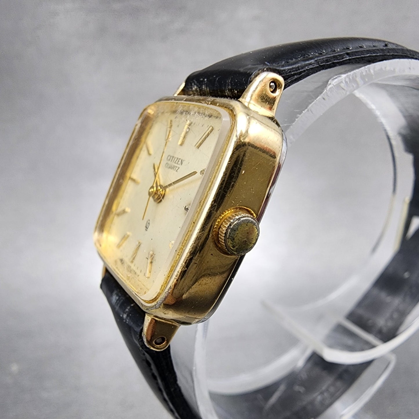 Citizen CQ Watch Women 22mm Champagne Dial Gold Tone Rectangle New Battery VTG2