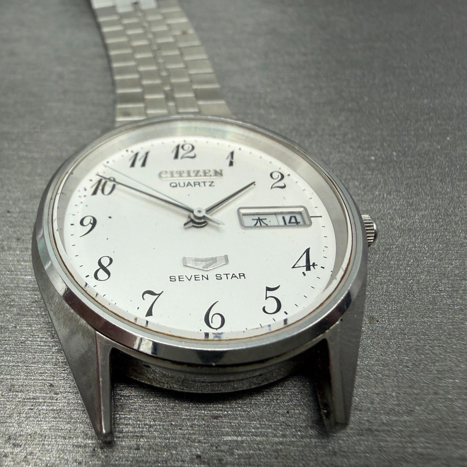 Citizen Seven Star Watch Men 35mm Silver Dial Silver Tone Daydate 4-140214 PARTS7