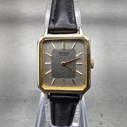 Seiko Tank Watch Women 19mm Gray Dial Gold Tone Rectangle 5420-5089 New Battery0