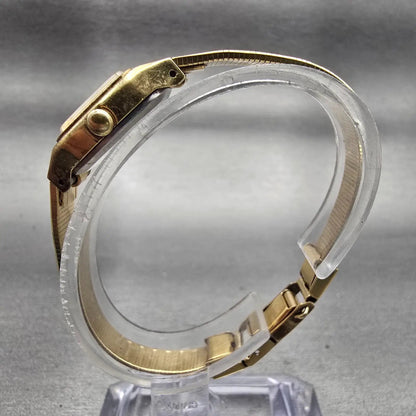 Seiko Watch Women 17mm Champagne Dial Gold Tone Oval 5421-5029 New Battery VTG6