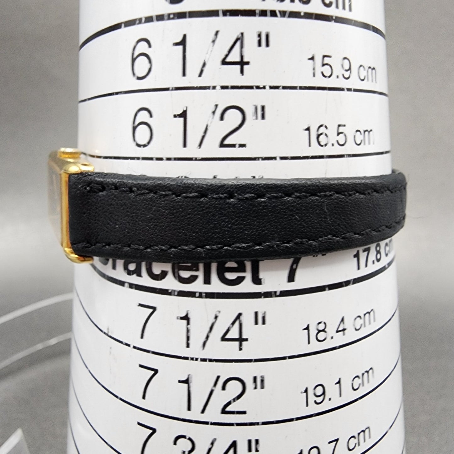 Seiko Tank Watch Women 13mm Black Dial Gold Tone Rectangle 2e206129 New Battery10