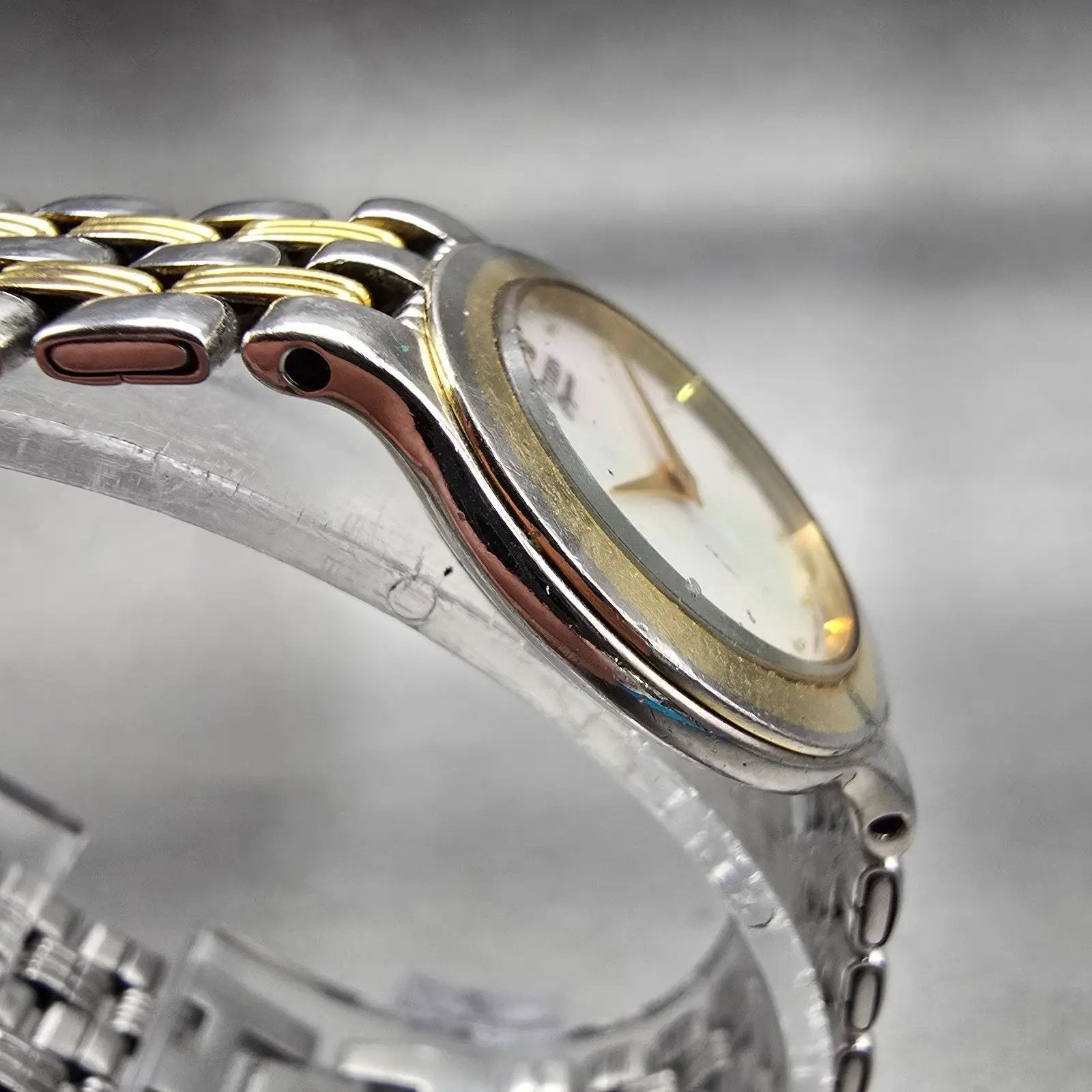 Citizen Elegance Watch Women 23mm MOP Dial Two Tone Round 3220-325303 New Batt3