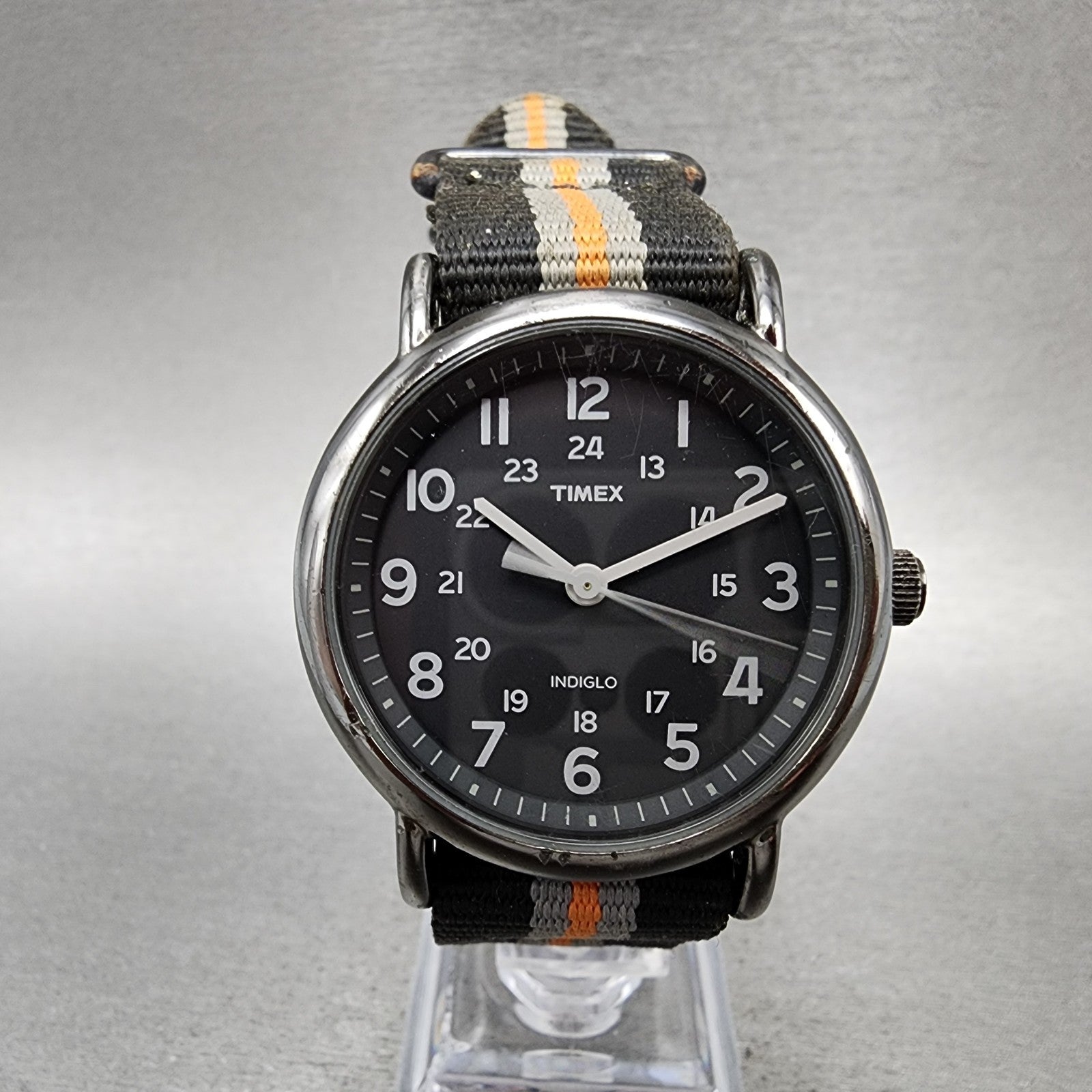 Timex Weekender Watch Men 38mm Black Dial Black Tone Indiglo New Battery0
