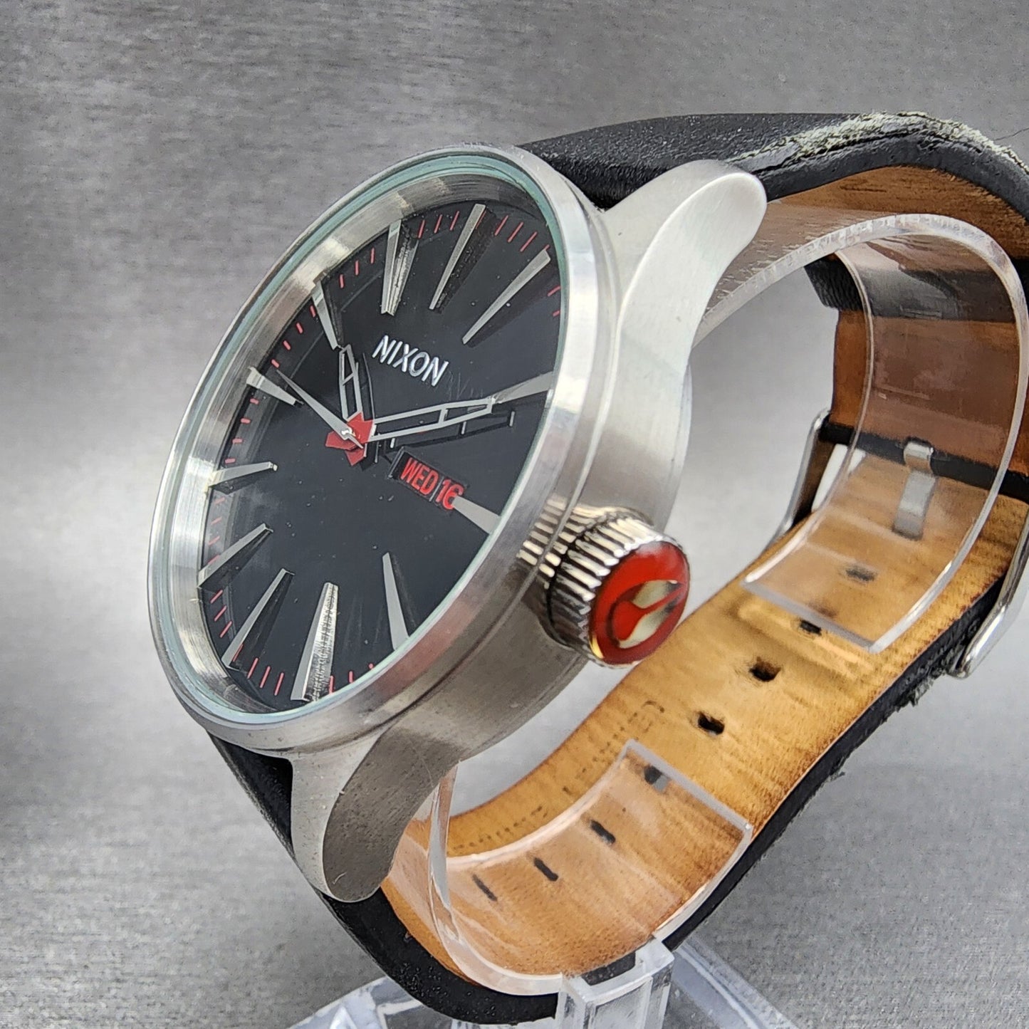 Nixon The Sentry Watch Men 42mm Black Dial Steel Daydate Round New Battery2