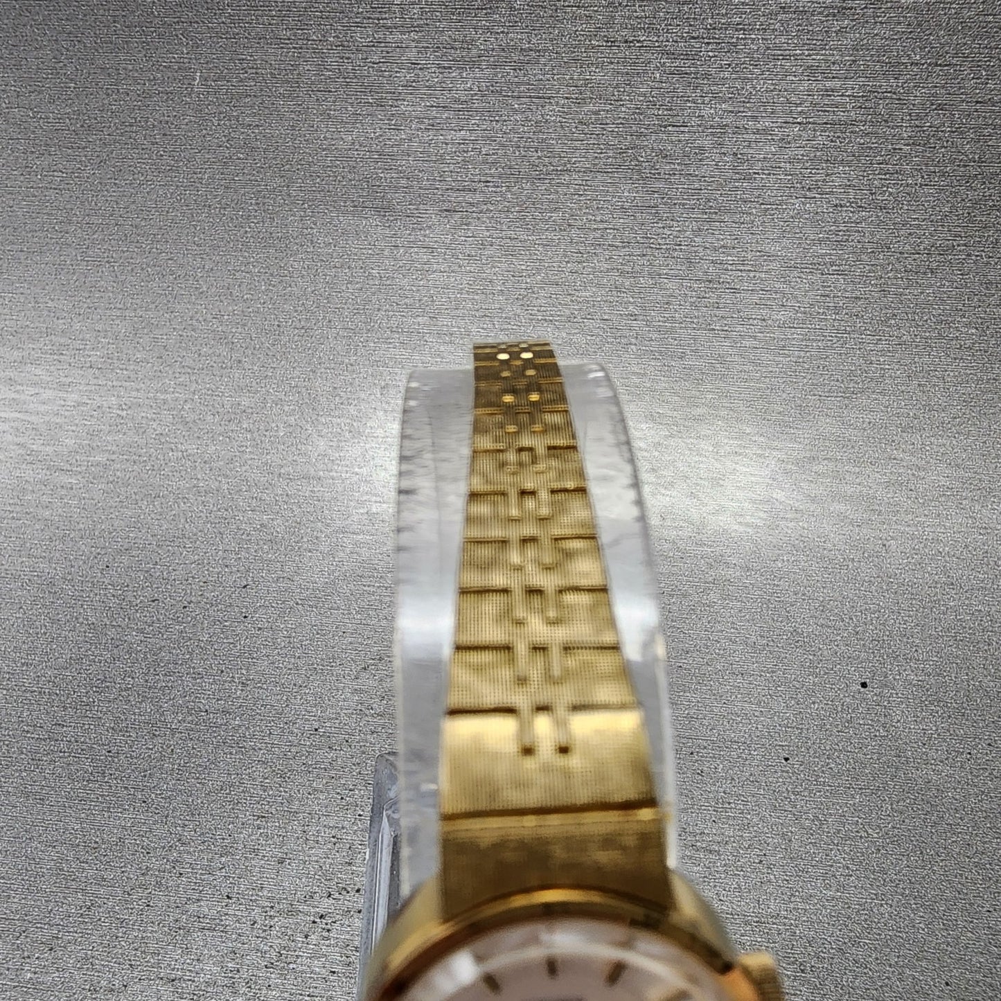 Citizen Special Watch Women 20mm White Dial Gold Plated Manual Wind Runs VTG4