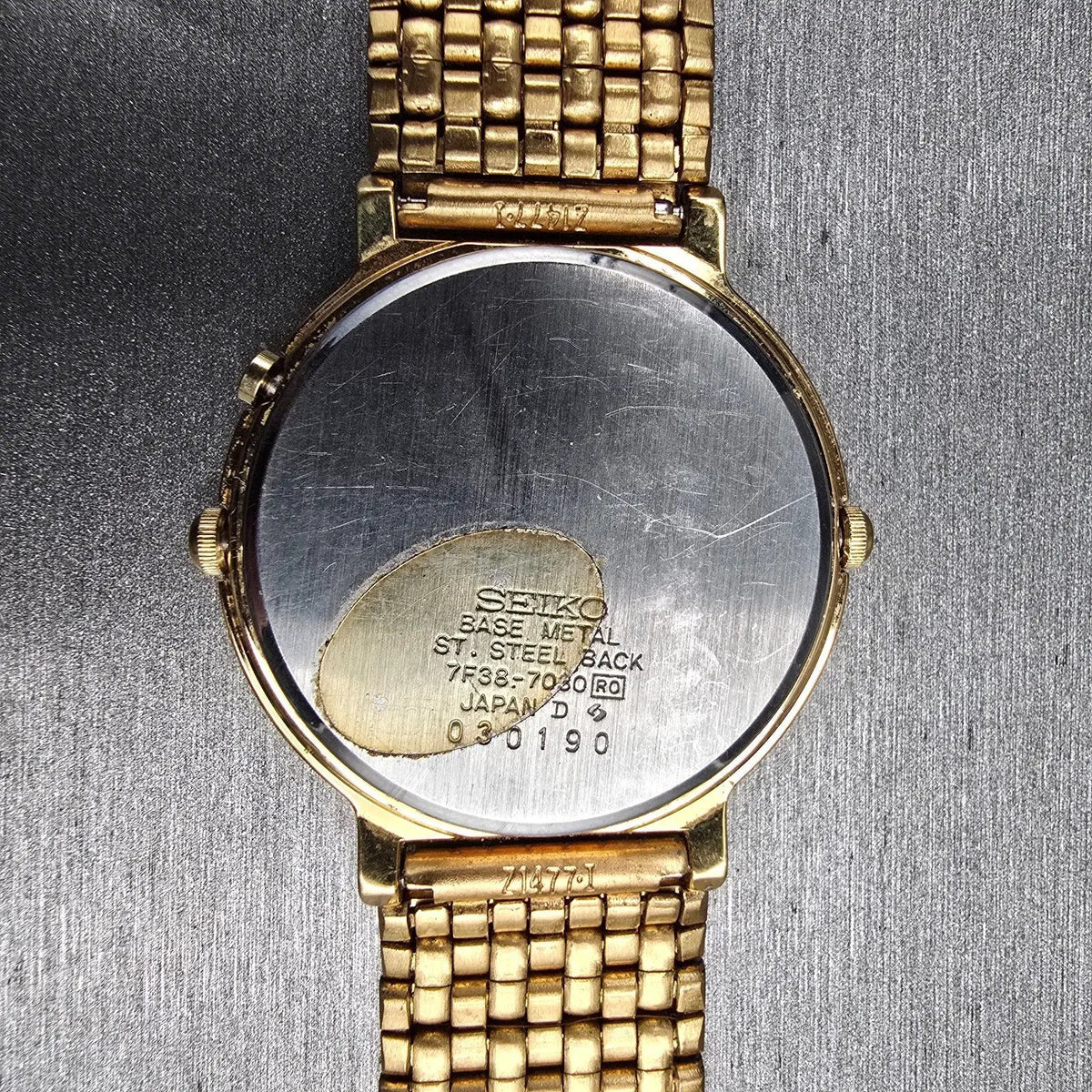Seiko Moon Phase Watch Men 33mm White Dial Gold Tone Daydate 7F38-7030 New Batt10