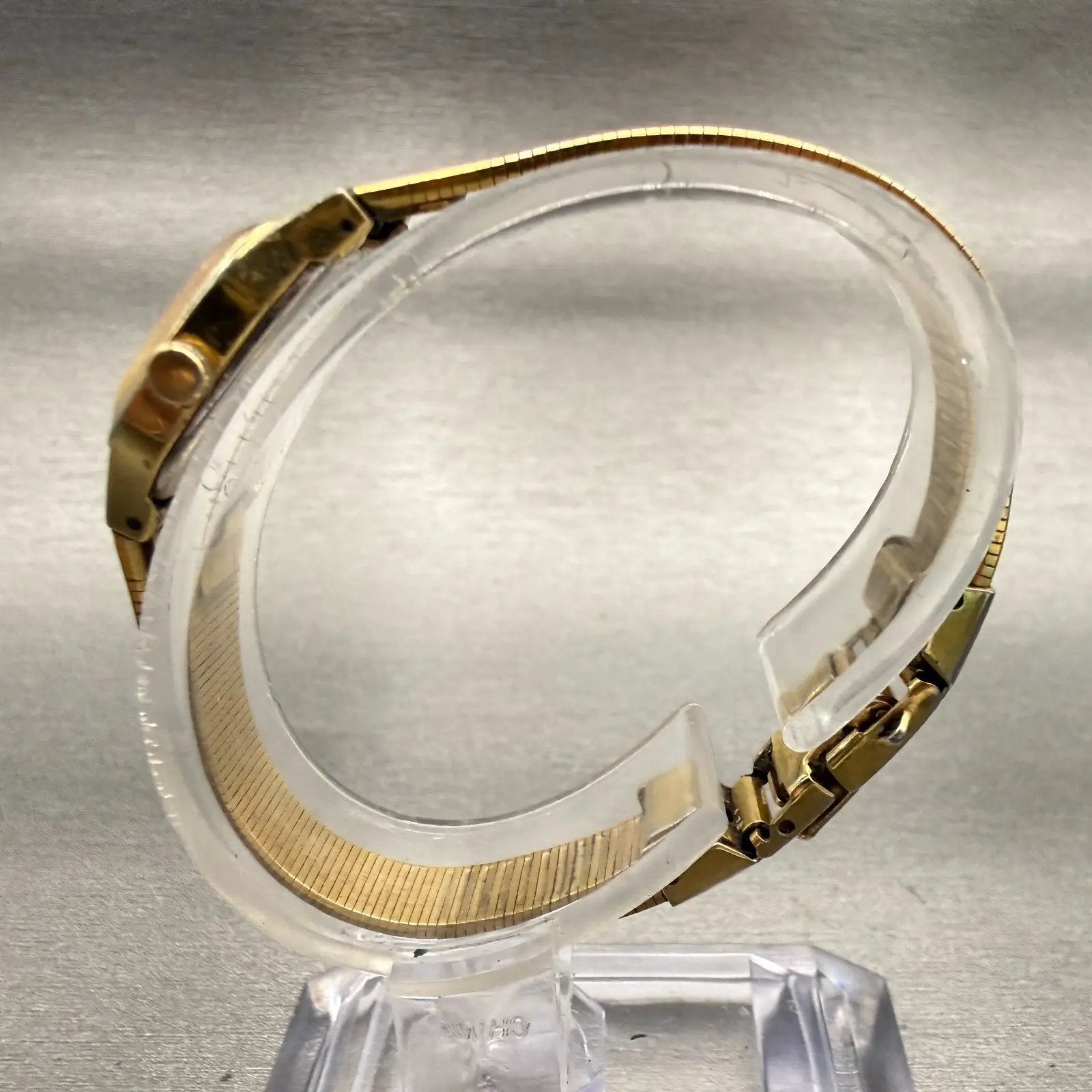 Seiko Watch Women 16mm Gold Dial Gold Tone Rectangle 2C20-5770 New Battery VTG6