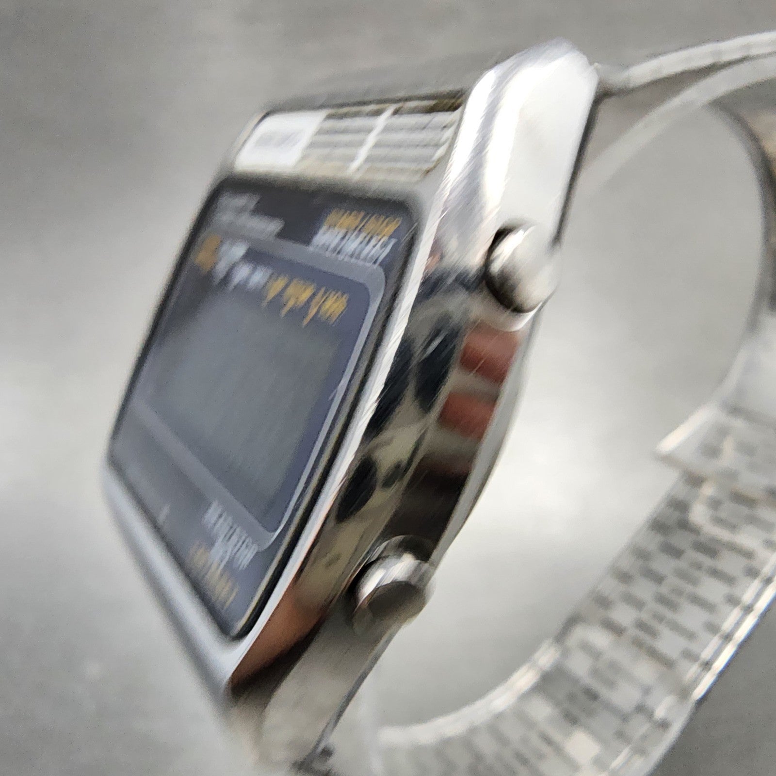 Seiko Digital Watch Men 34mm LCD Silver Tone Alarm Chrono A1594000 READ New Bat2