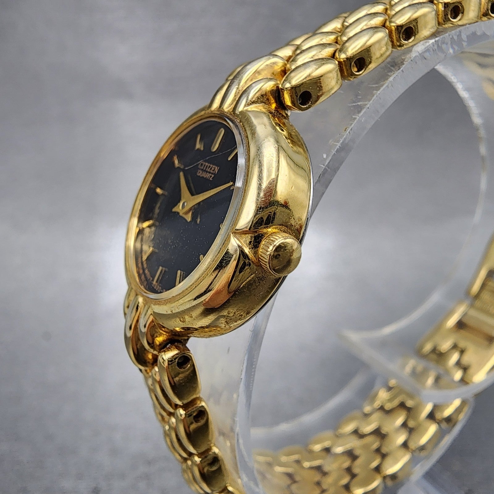 Citizen Watch Women 20mm Black Dial Gold Tone Round 5920S49577 New Battery2
