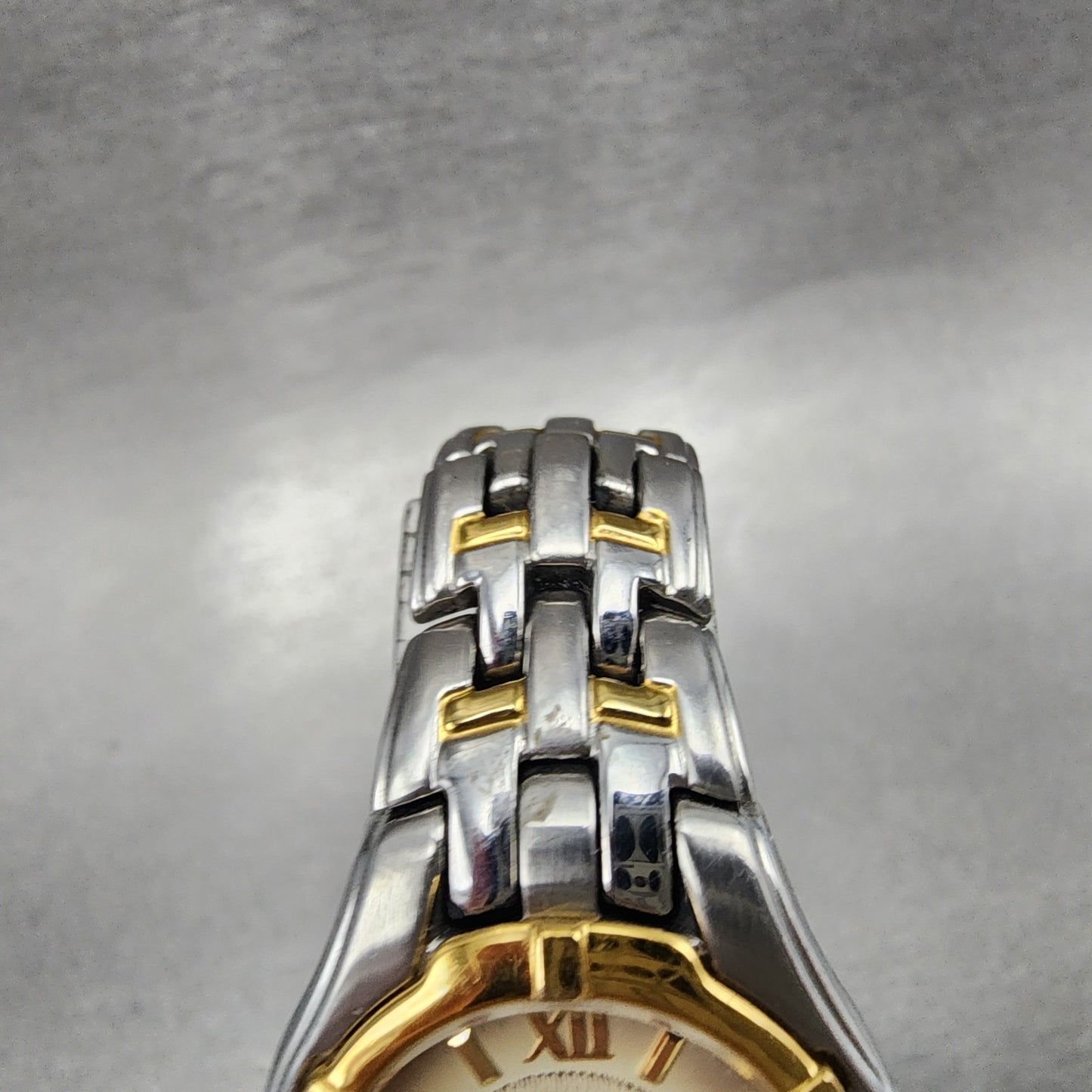 Seiko Watch Women 26mm Champagne Dial Two Tone Date V7890369 New Battery ABC1234