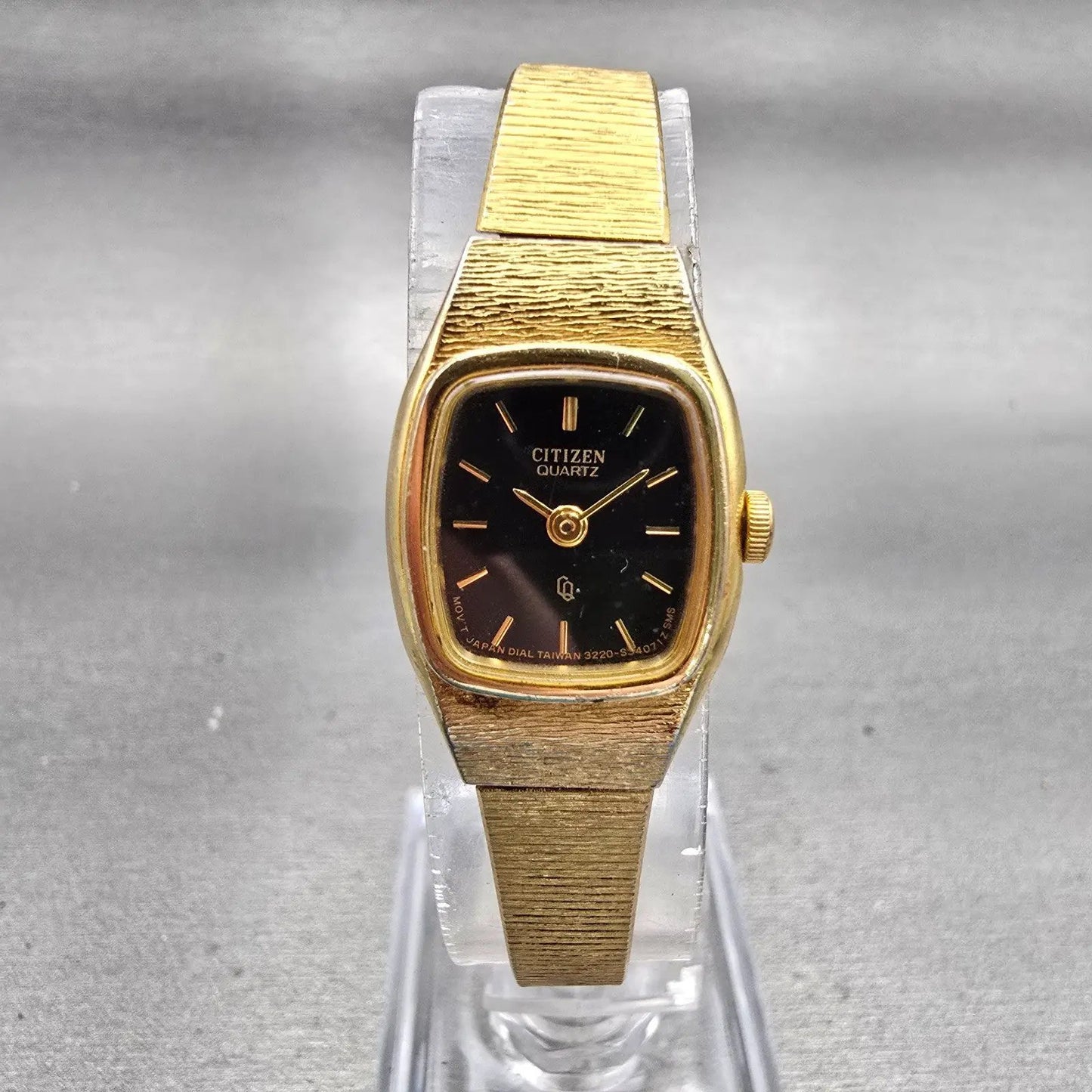 Citizen CQ Watch Women 17mm Black Dial Gold Tone Oval 3220-S09150 New Battery0