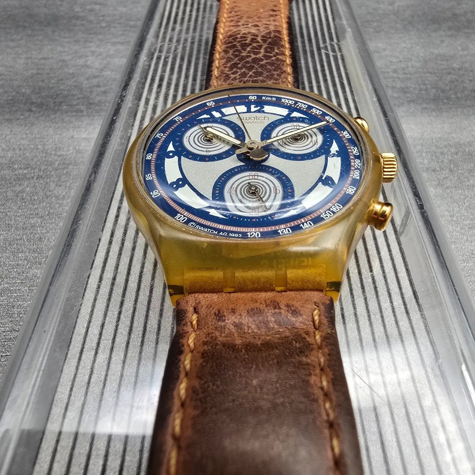 Swatch Chrono Honeytree Watch Men 37mm White Dial Yellow Case SCN107 New Battery2
