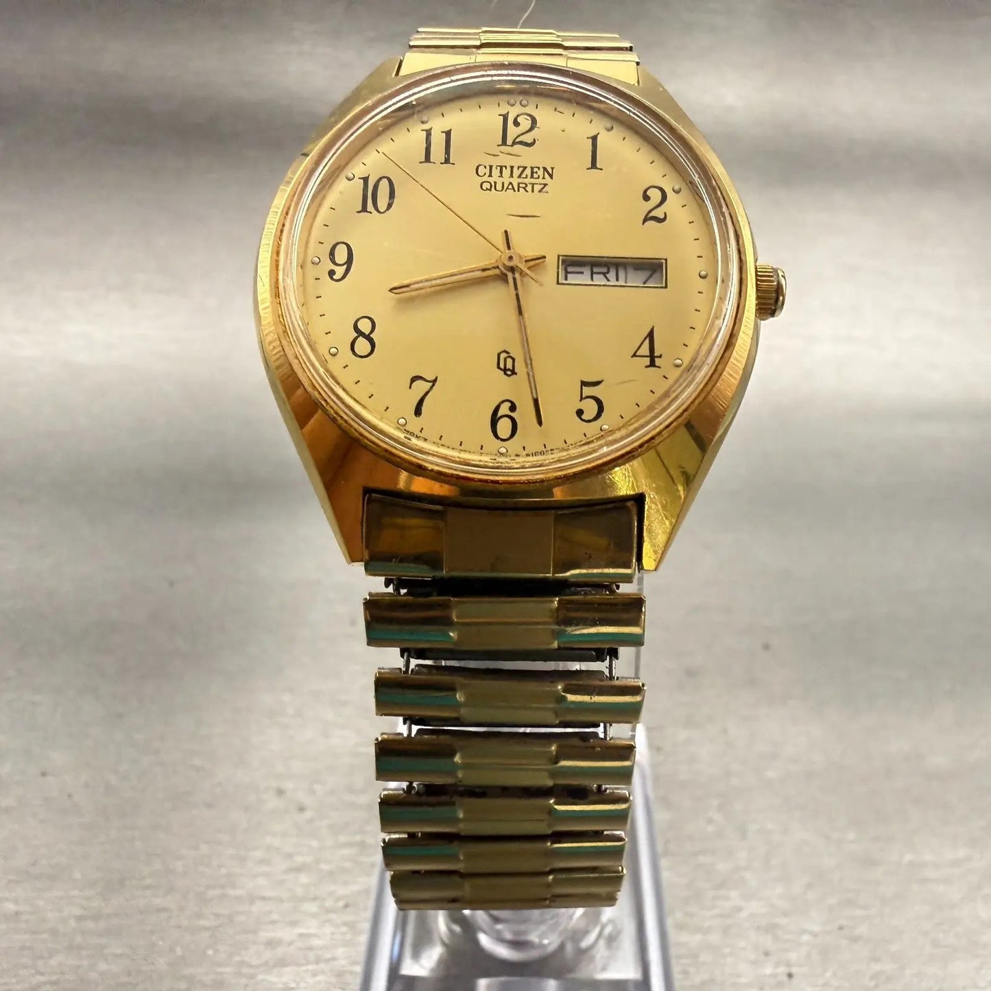 Citizen CQ Watch Men 35mm Gold Dial Gold Tone Daydate Round 6100-S09869 New Batt5