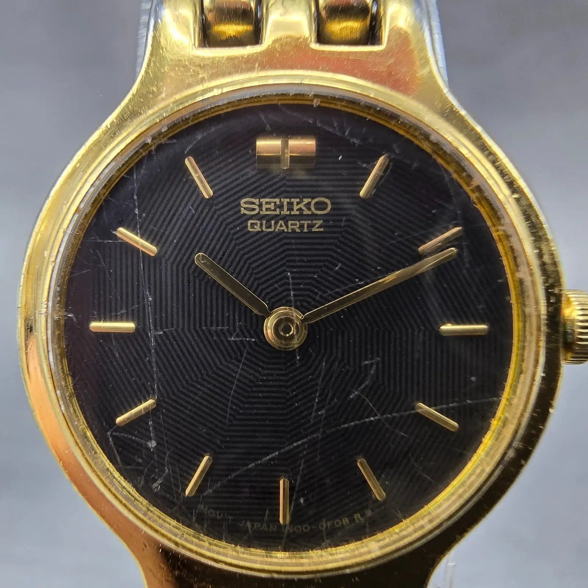 Seiko Watch Women 22mm Black Dial Gold Round 1N00-0A99 New Battery VTG JP1