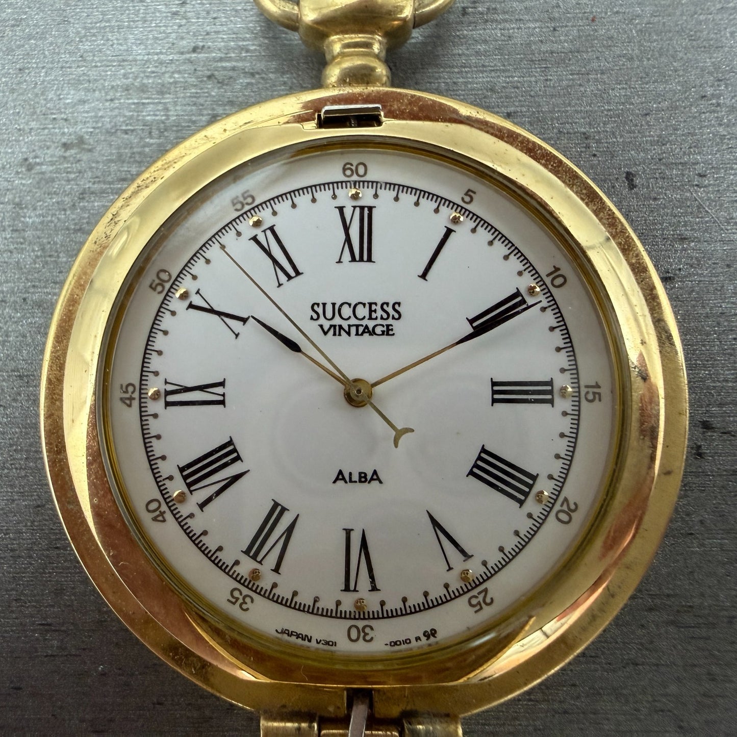 Seiko Alba Success Pocket Watch Men 42mm White Dial Gold Tone V301-0010 New Batt1