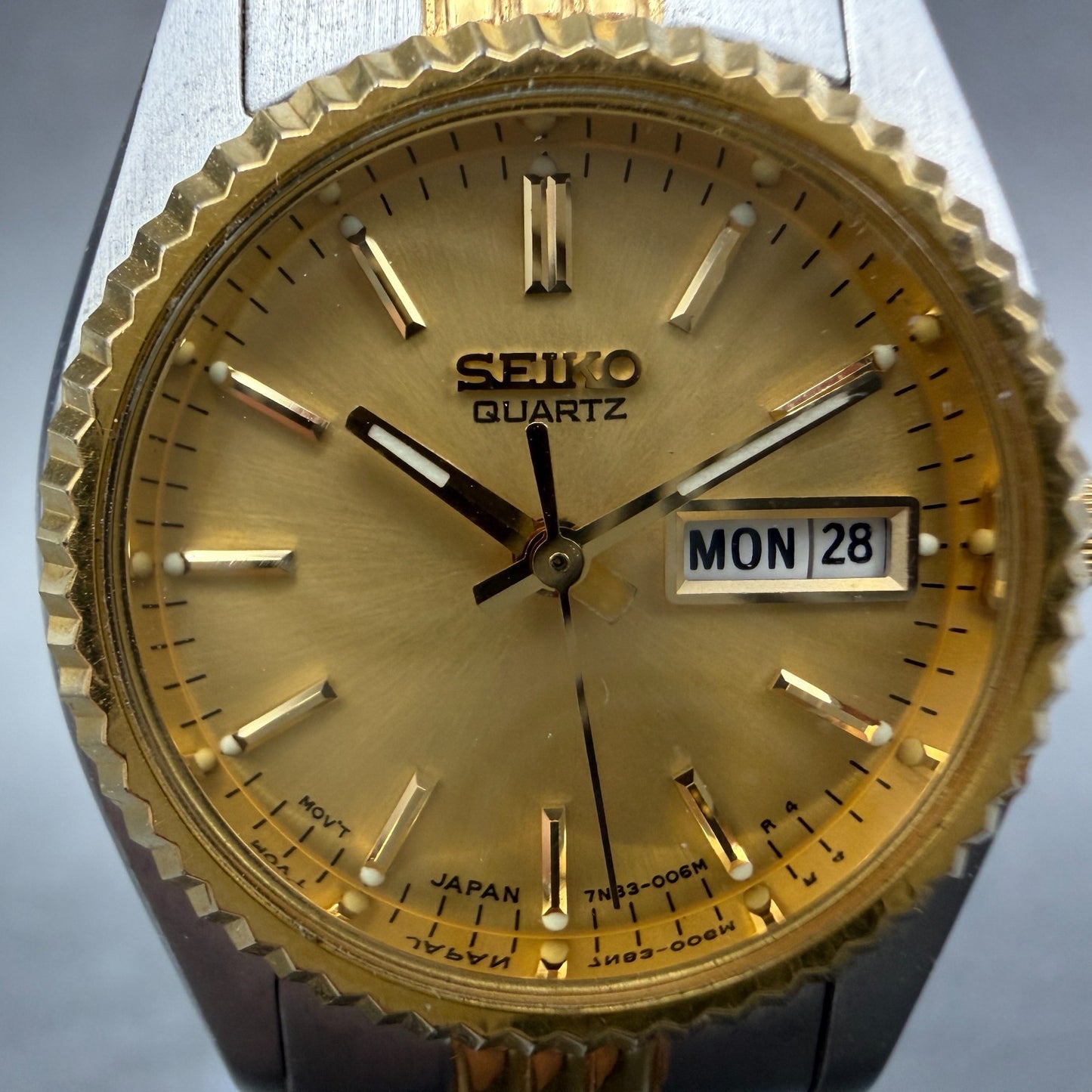 Seiko Watch Women 24mm Gold Dial Two Tone Daydate Round 7n83-0041 New Battery 781