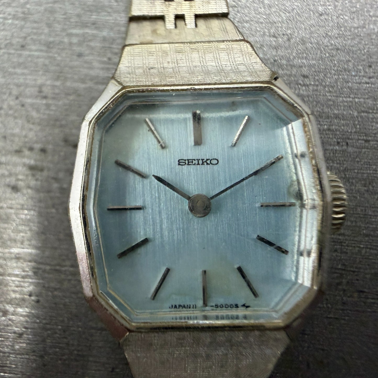 Seiko Watch Women 24mm Blue Dial Silver Tone READ!!! Manual 11-4899 Runs Vintage1