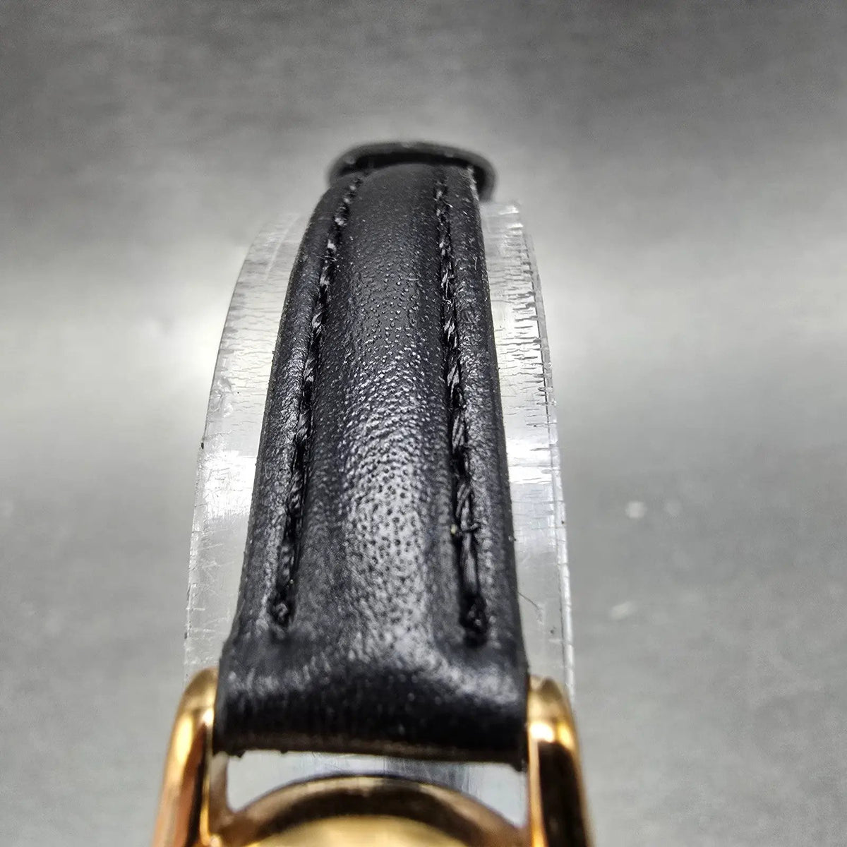 Seiko Lukia Solar Watch Women 20mm White Dial Rose Gold Oval V117-0CR0 Runs4