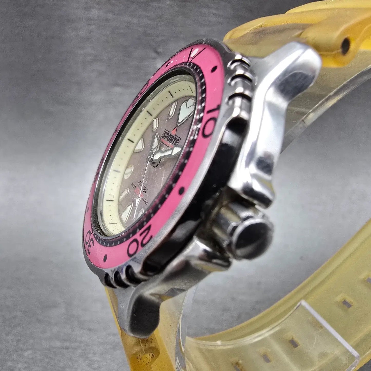 Citizen Sporte Dive Watch Women 35mm Pink Dial Silver Tone Round New Battery2