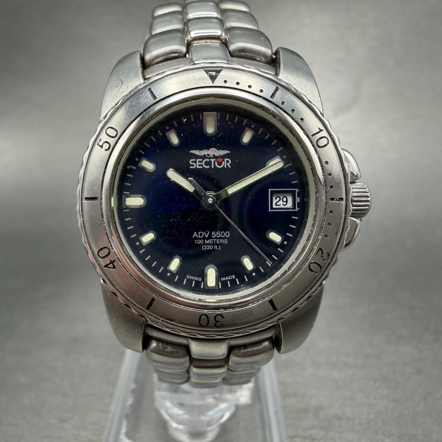 Sector ADV 5500 Dive Watch Women 29mm Blue Dial Silver Tone Date Round New Batt0