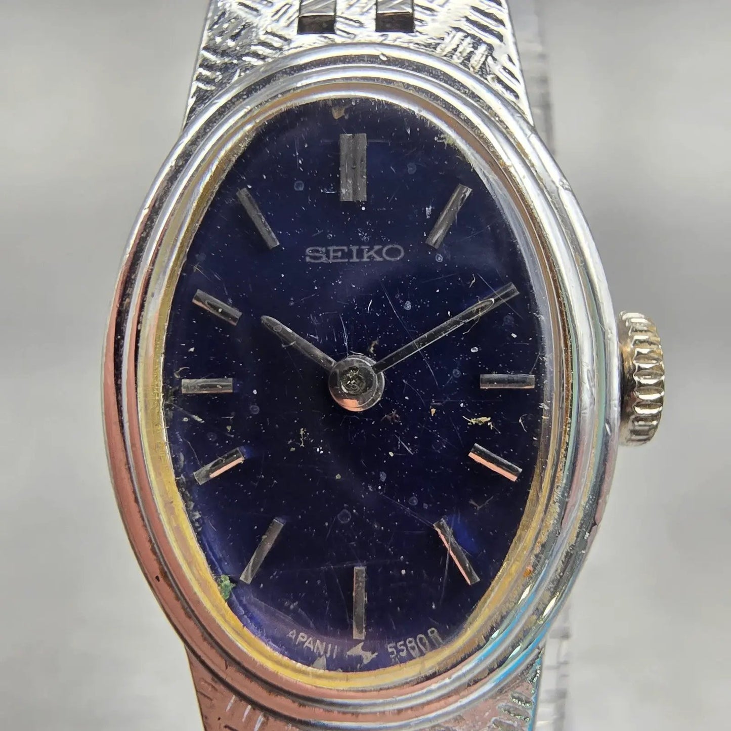 Seiko Watch Women 16mm Blue Dial Silver Tone Oval 1100-5319 Manual Runs VTG1