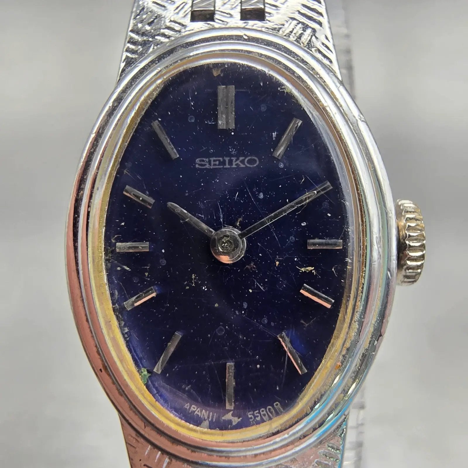 Seiko Watch Women 16mm Blue Dial Silver Tone Oval 1100-5319 Manual Runs VTG1